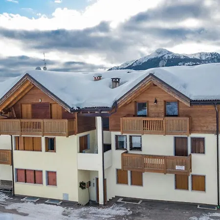 Lares Garden House Apartment *