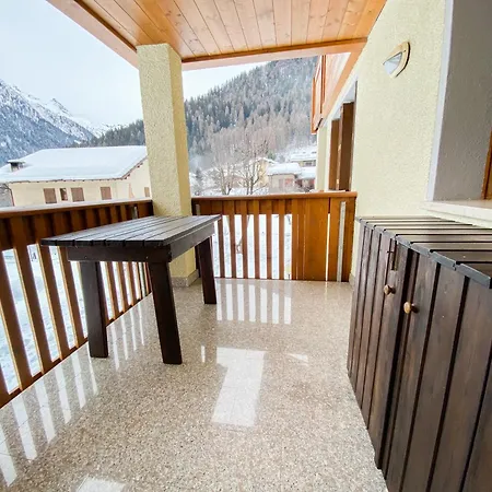 Lares Garden House Apartment Madonna di Campiglio
